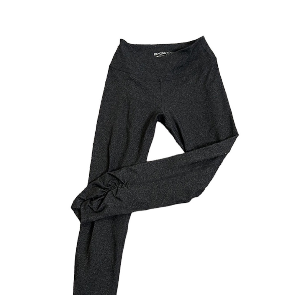 Beyond yoga gray leggings cench hem size XS